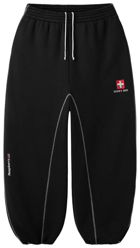 GV Gallery Berry Med Black Sweatpants