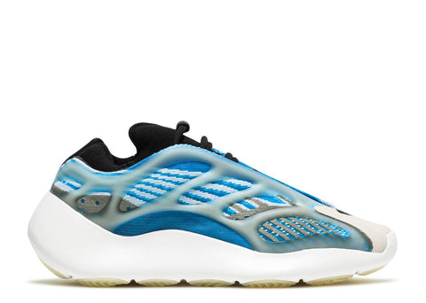 Azareth Yeezy 700 V3