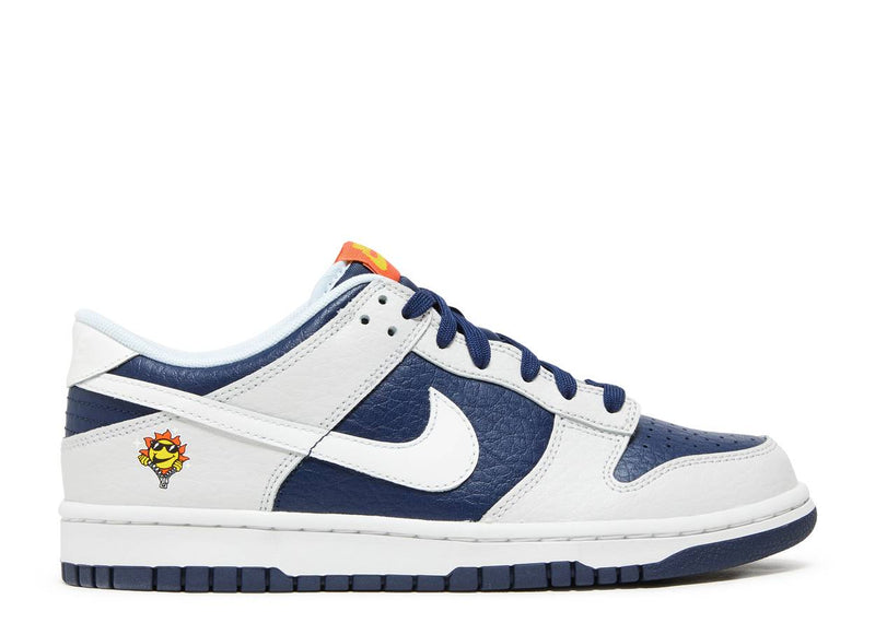 Photon Dust Midnight Navy UV Dunk Low