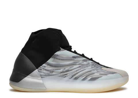 QNTM BSKTBL Yeezy