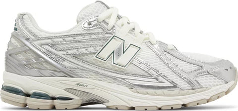 New Balance Silver Metallic Sea Salt 1906R