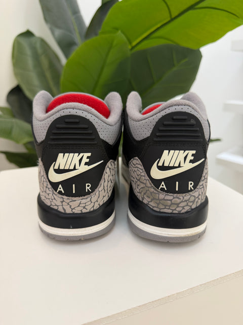 5y/6.5w (preowned no box)