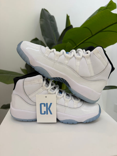 5y/6.5w (preowned no box)