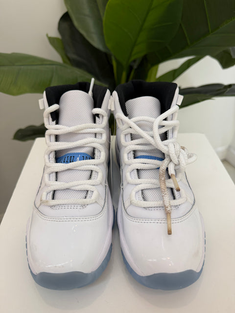 5y/6.5w (preowned no box)