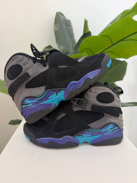 5y/6.5w (preowned no box)