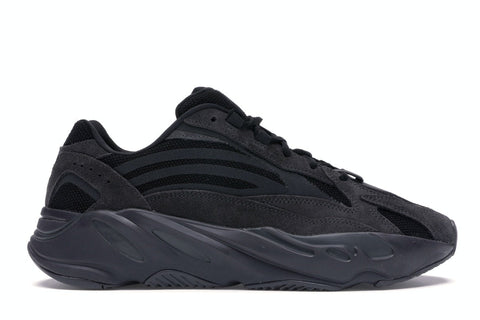 Vanta Yeezy 700
